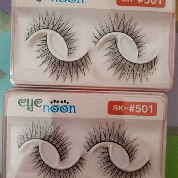 Eyelashes - Picture 5 of 7